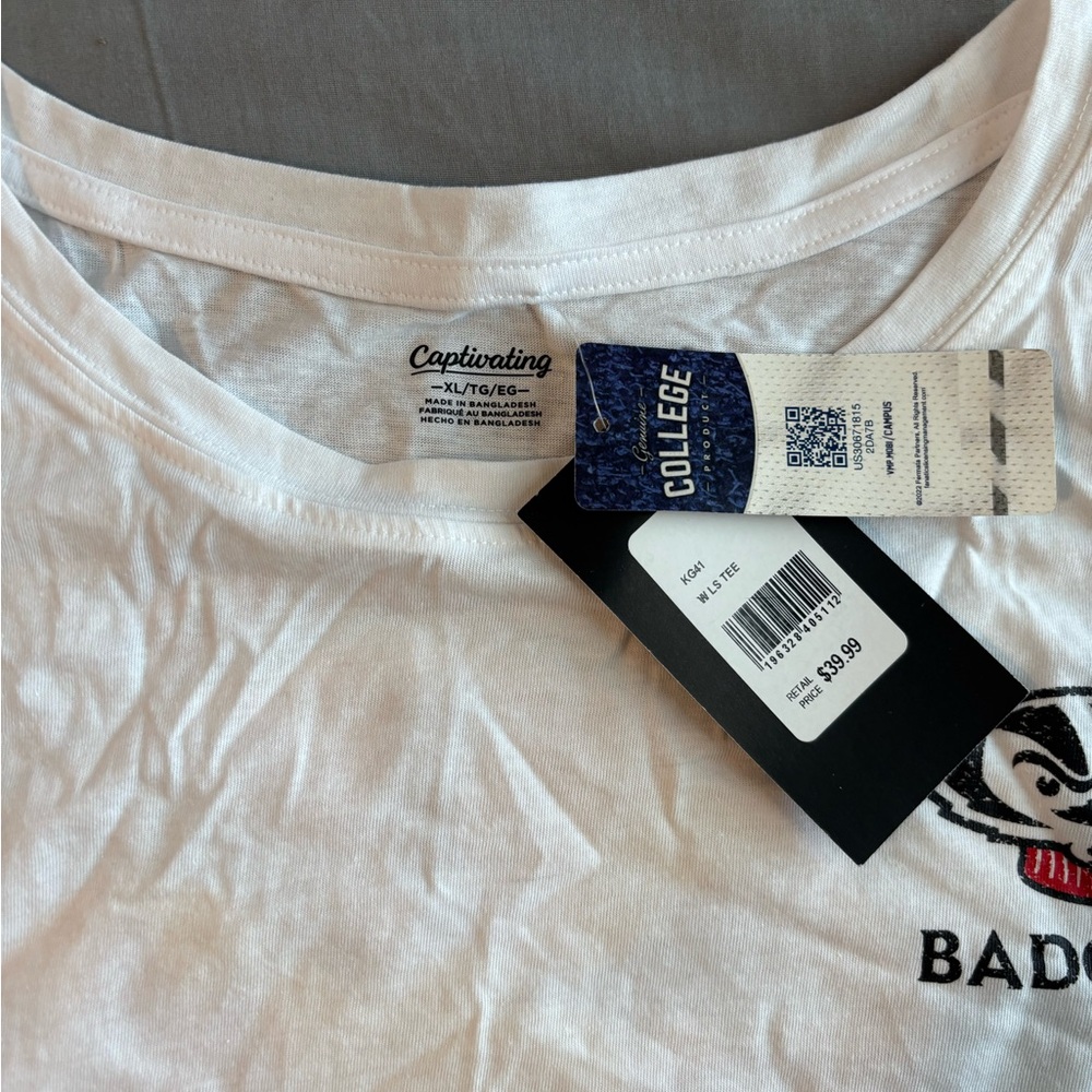 White Captivating T-Shirt with Graphic